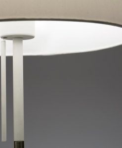 Lámpara de mesa blanca VOLTA detalle