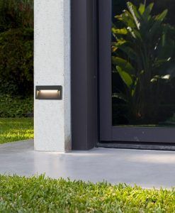 Lámpara para exterior aplique PATH LED ambiente