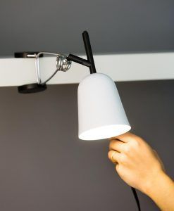 Lámpara flexo soporte pinza blanco STUDIO detalle