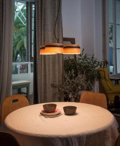 Lámpara 3 luces negra y madera LOOP LED ambiente