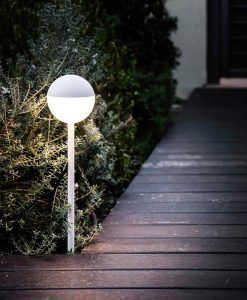Estaca blanca PICCOLA LED ambiente