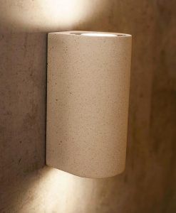 Aplique de techo blanco acabado hormigón LEVI ambiente