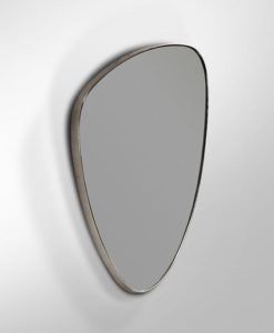 Espejo triangular ORIO plata 84 cm x 55 cm detalles
