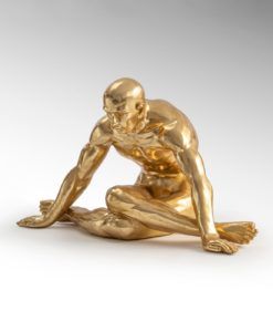 Figura grande YOGA oro detalle 2