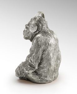 Figura mediana ORANGUTAN MUSIC plata detalles