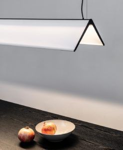 Lámpara colgante lineal blanca 115 cm LUDOVICO LED ambiente 2