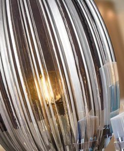 Lámpara de mesa cristal tono smoke OVILA detalles