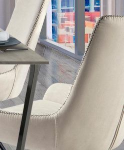 Silla con ruedas blanca DIANE detalles