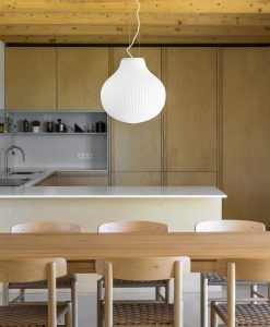 Lámpara de techo blanca y opal Ø40 cm ISABELLE ambiente