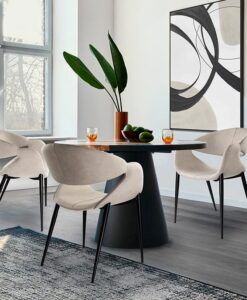 Sillón color piedra claro y negro mate H 81 cm GIRO ambiente